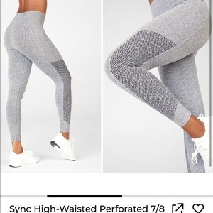 (Lot of 2 Sync) Highwaisted Perforated 7/8 leggings